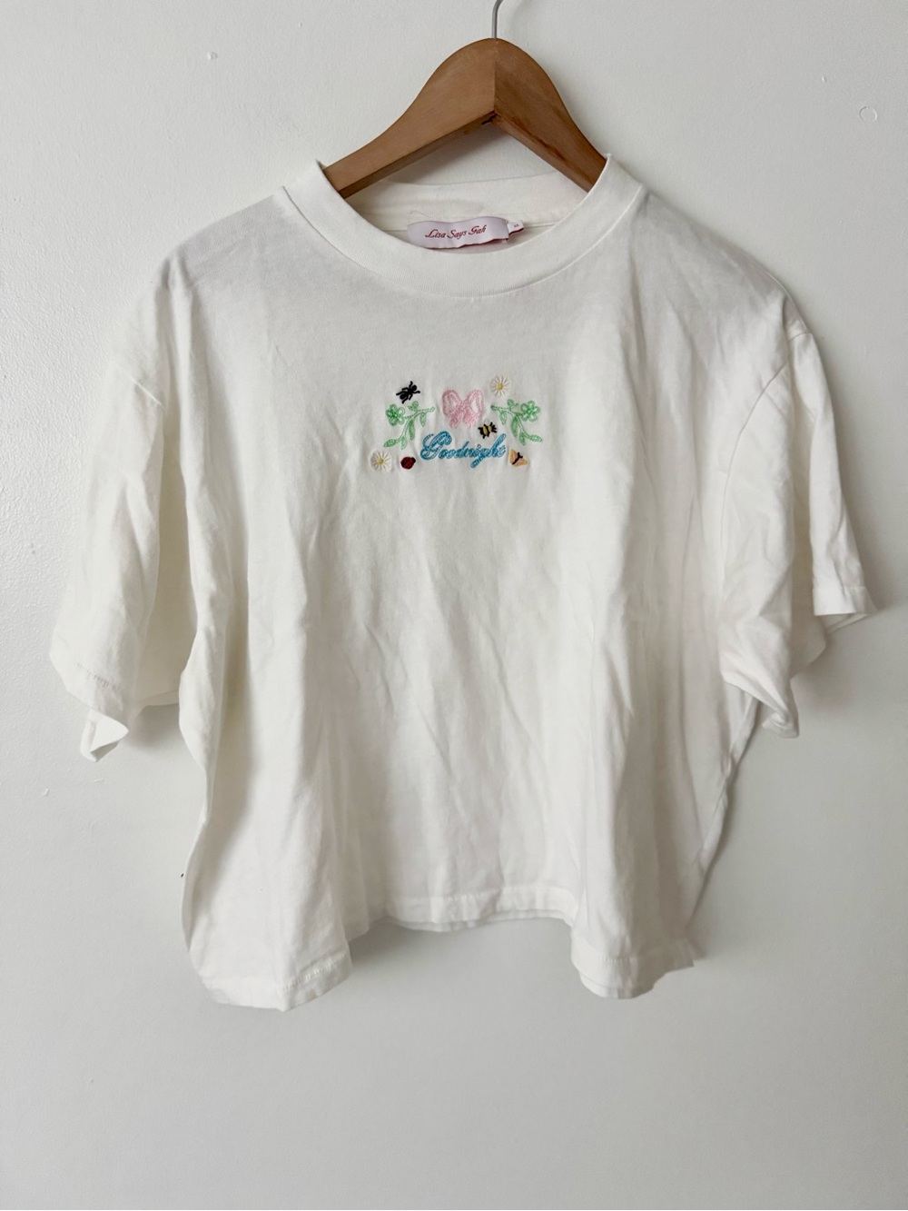 Lisa Says Gah XL Charlie Embroidered Tee